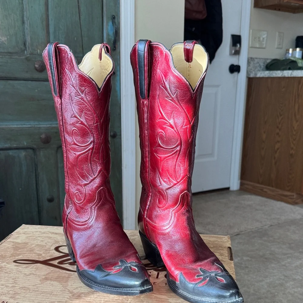 Lucchese Classics Handmade Box - Cream and Brown - Picture 2 of 5